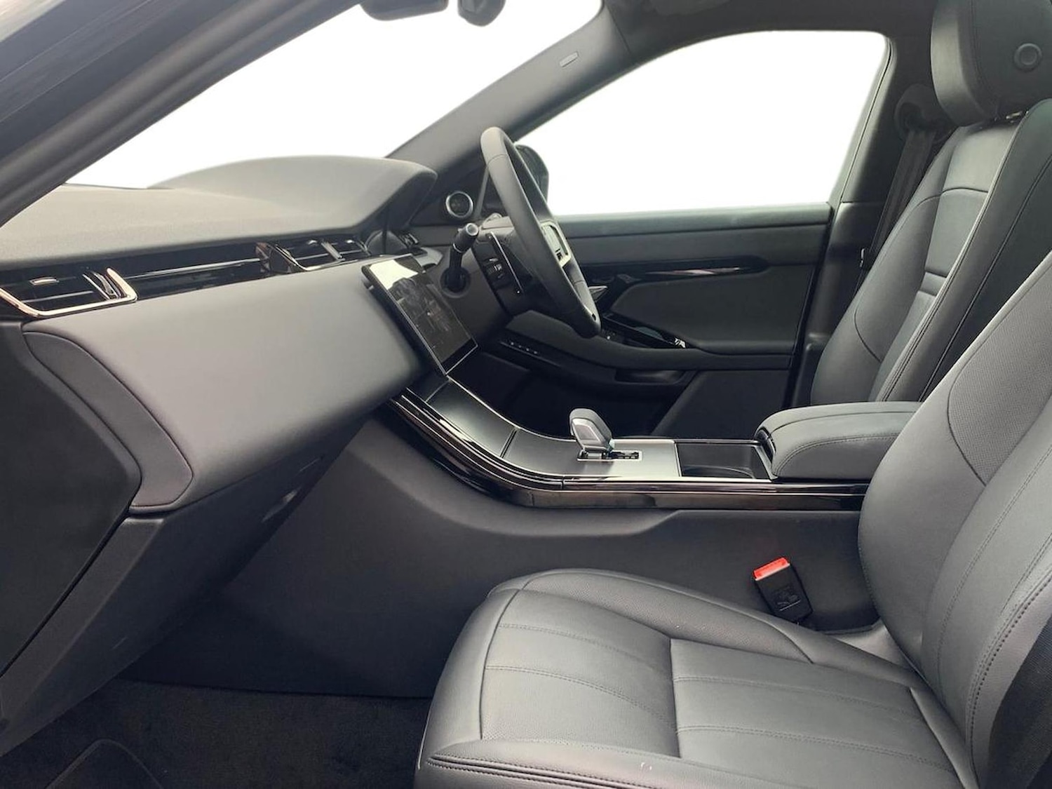 Used Land Rover Range Rover Evoque 2025 for sale - 77489455: Photo 3