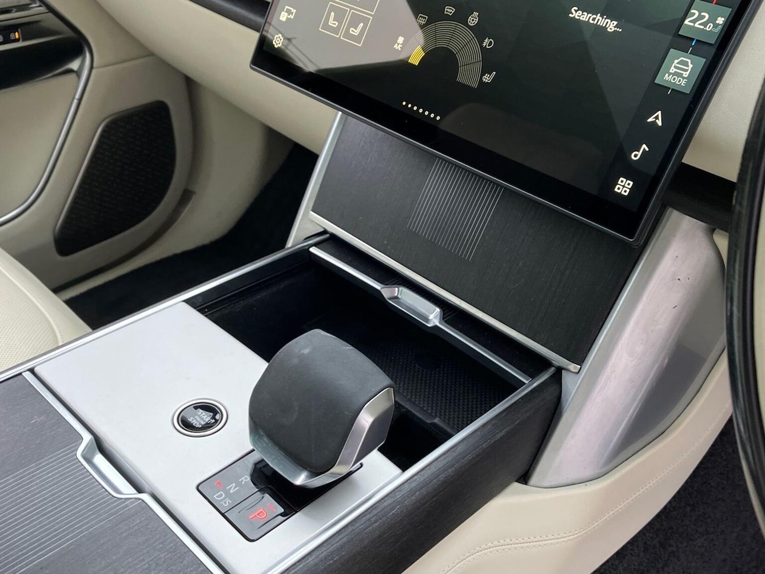 Used Land Rover Range Rover 2024 for sale - 77629377: Photo 13