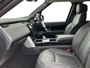 Used Land Rover Range Rover 2024 for sale - 77896321: Photo