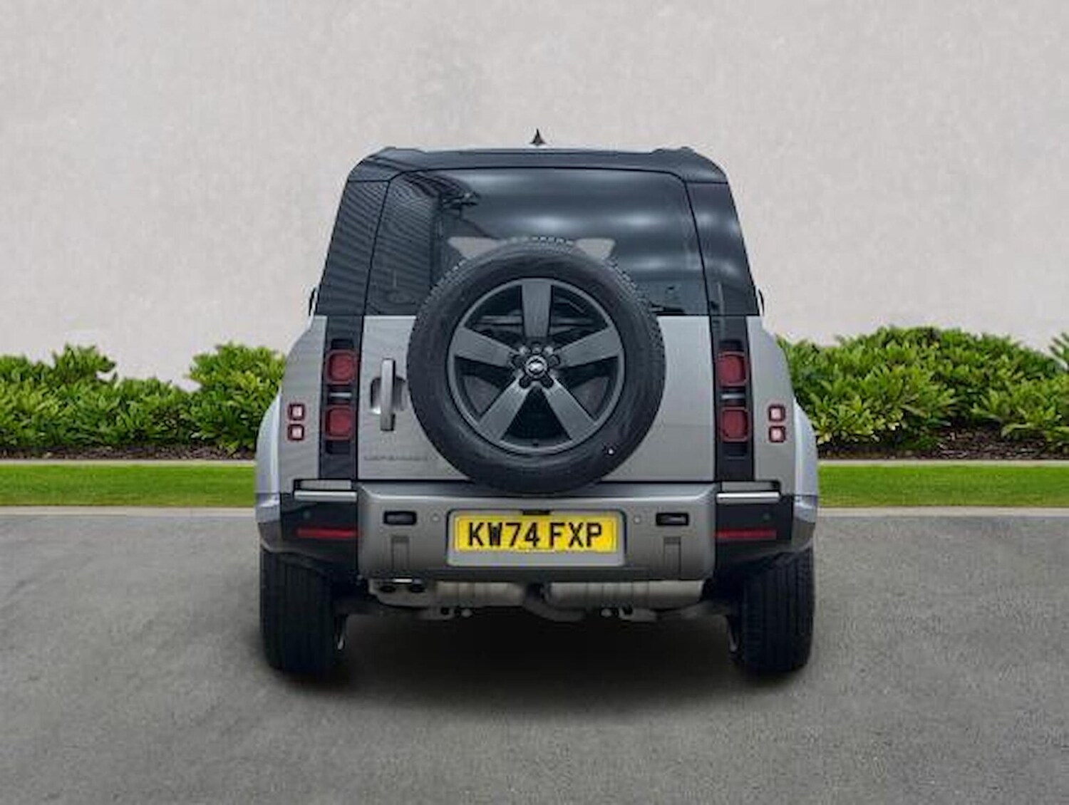 Used Land Rover Defender 2024 for sale - 78191691: Photo 8