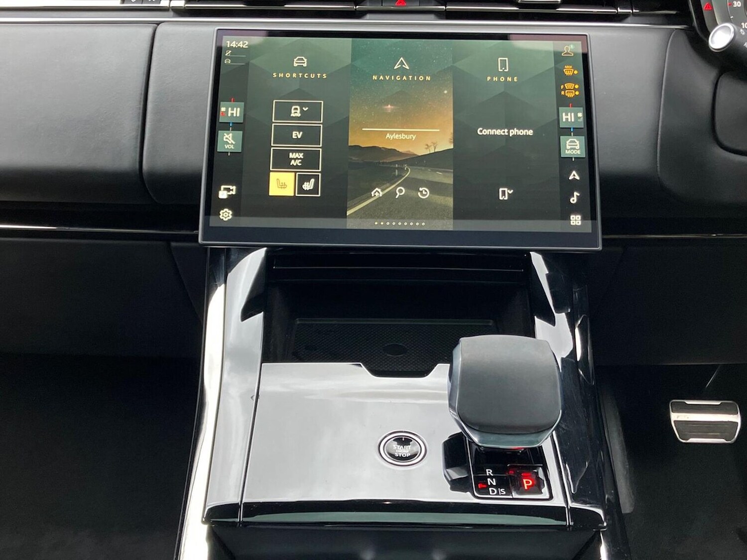 Used Land Rover Range Rover Sport 2024 for sale - 78106301: Photo 16