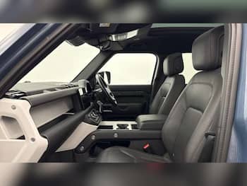 Used Land Rover Defender 2024 for sale - 79839401: Photo