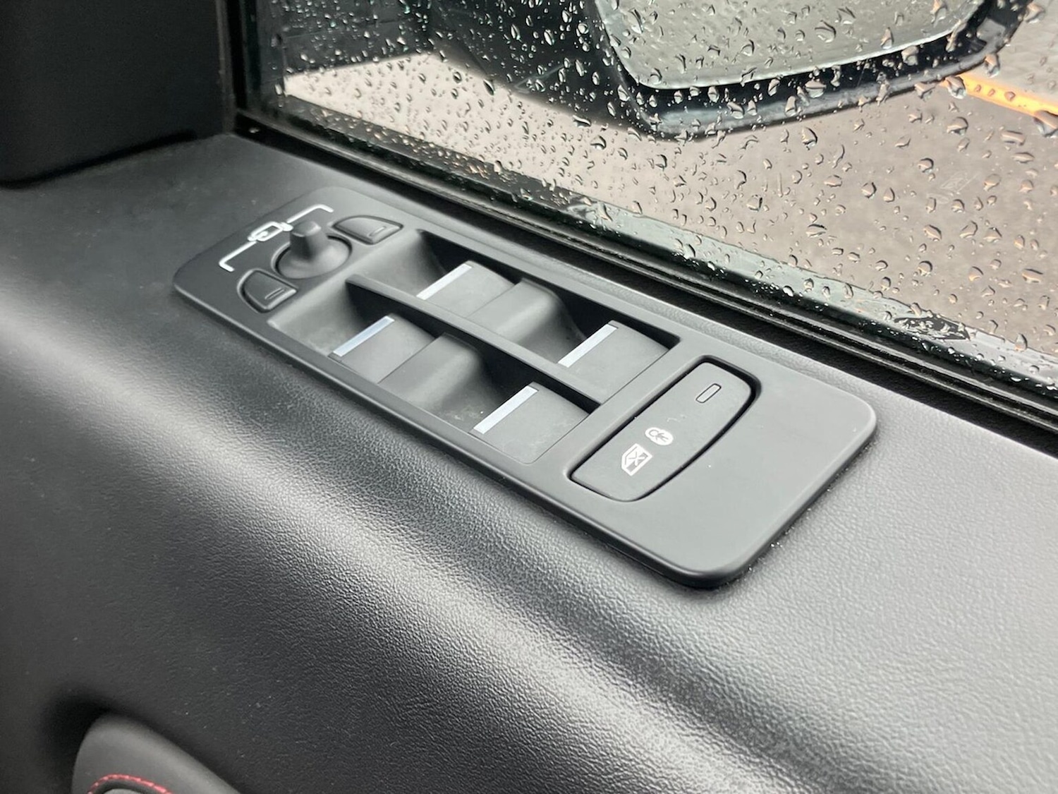 Used Land Rover Discovery Sport 2020 for sale - 76426762: Photo 28