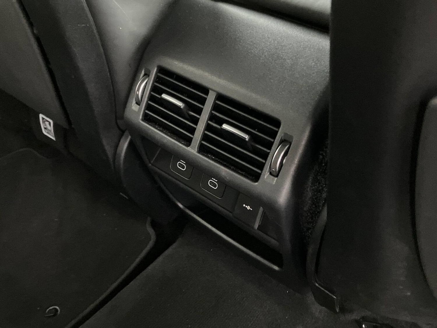 Used Land Rover Discovery Sport 2024 for sale - 76885041: Photo 18