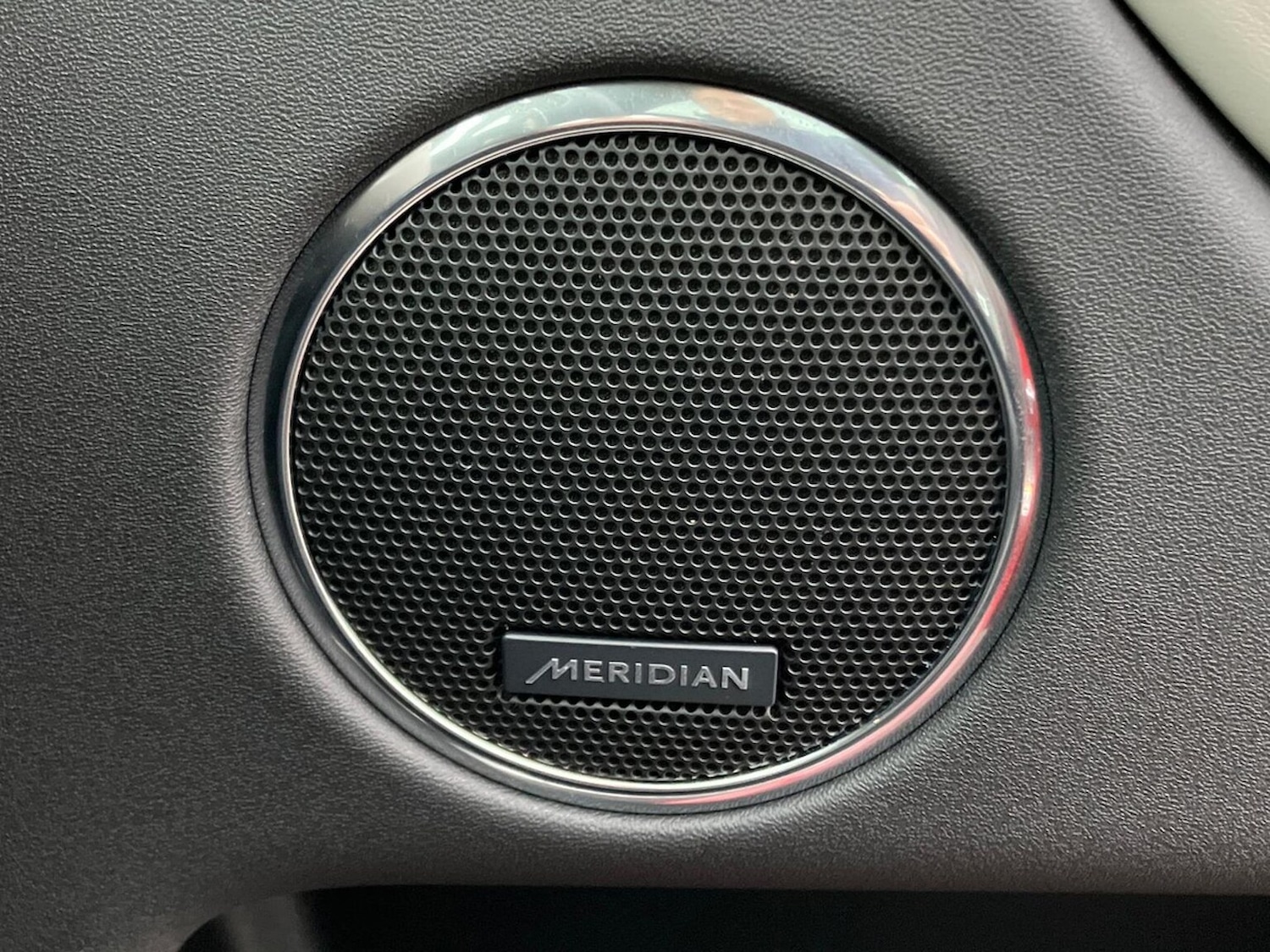 Used Land Rover Discovery Sport 2024 for sale - 76885041: Photo 24