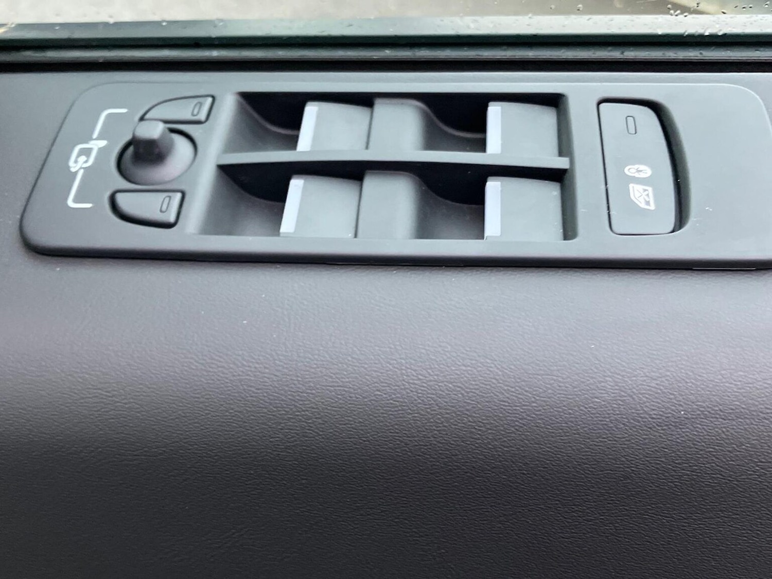 Used Land Rover Discovery Sport 2024 for sale - 76885041: Photo 25