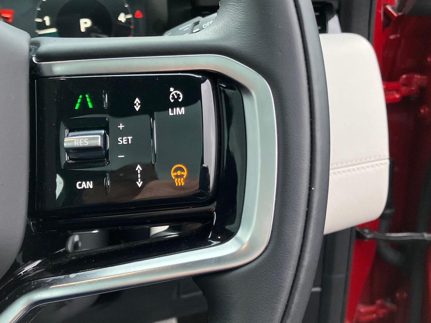 Used Land Rover Discovery Sport 2024 for sale - 76885041: Photo 38