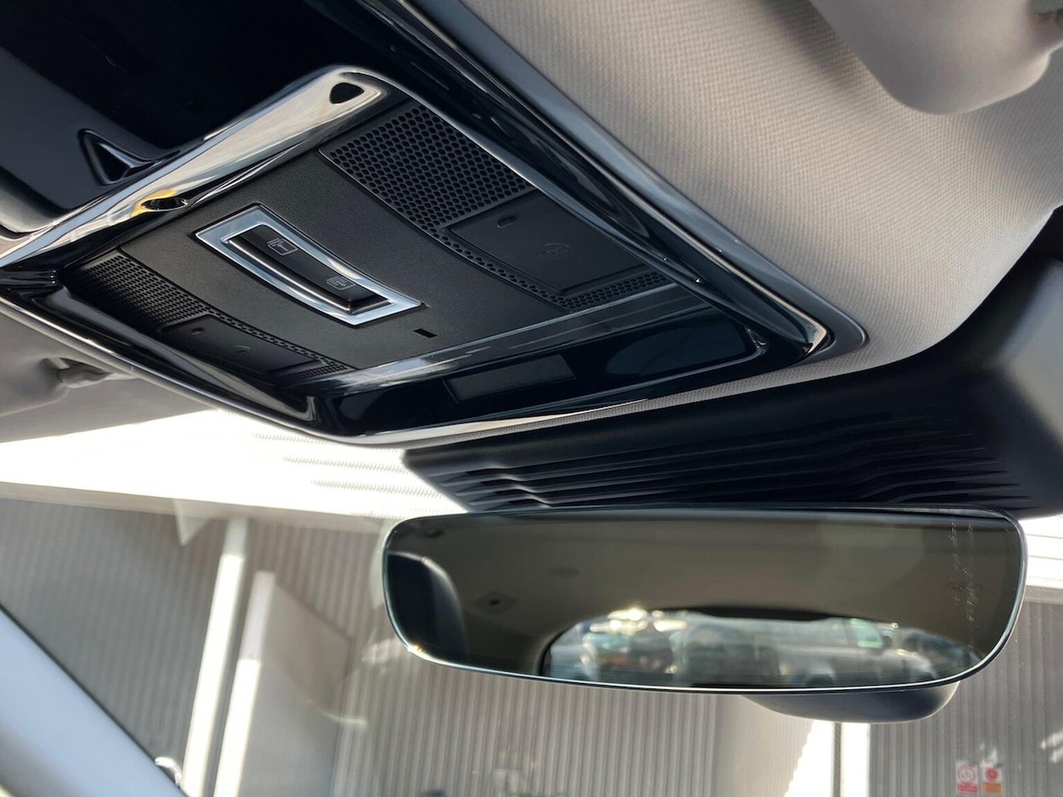 Used Land Rover Range Rover Velar 2024 for sale - 76464678: Photo 23