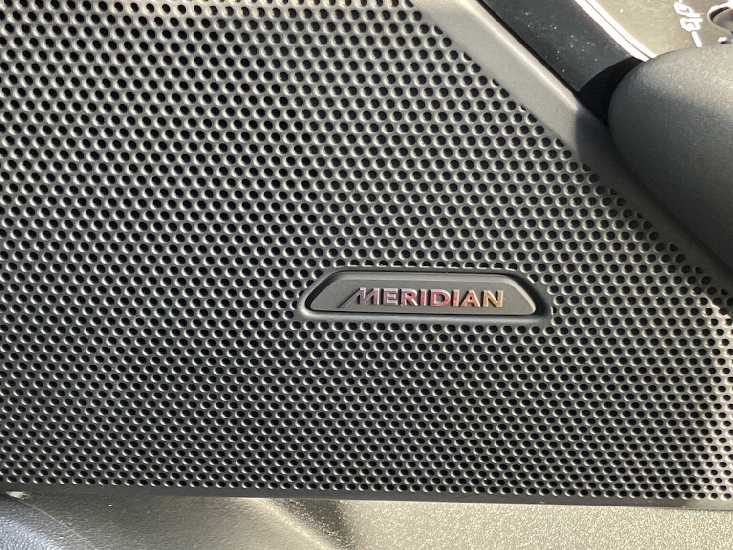 Used Land Rover Range Rover Velar 2024 for sale - 76464678: Photo 24