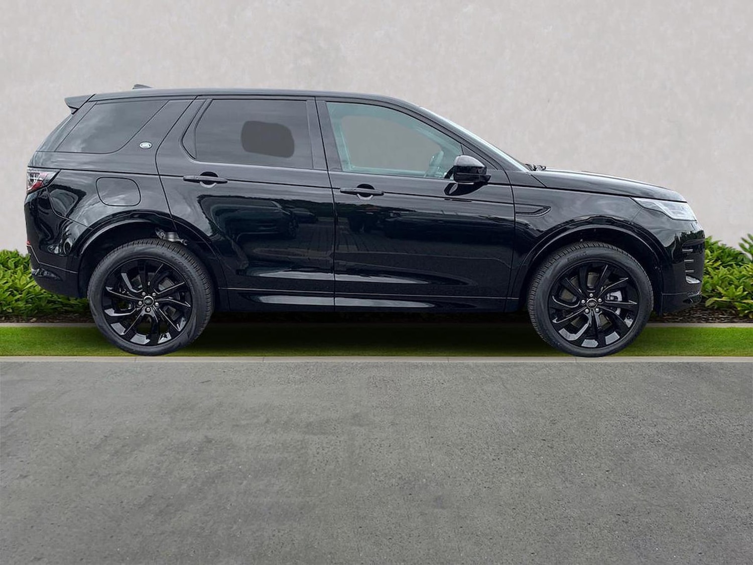 Used Land Rover Discovery Sport 2025 for sale - 76577284: Photo 5