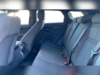 Used Land Rover Range Rover Evoque 2025 for sale - 79404660: Photo