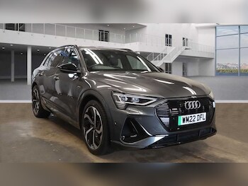 2022 (22) - 230kW 50 Quattro 71kWh Black Edition 5dr Auto