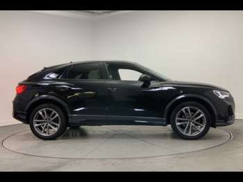 Used Audi Q3 2023 for sale - 74259678: Photo