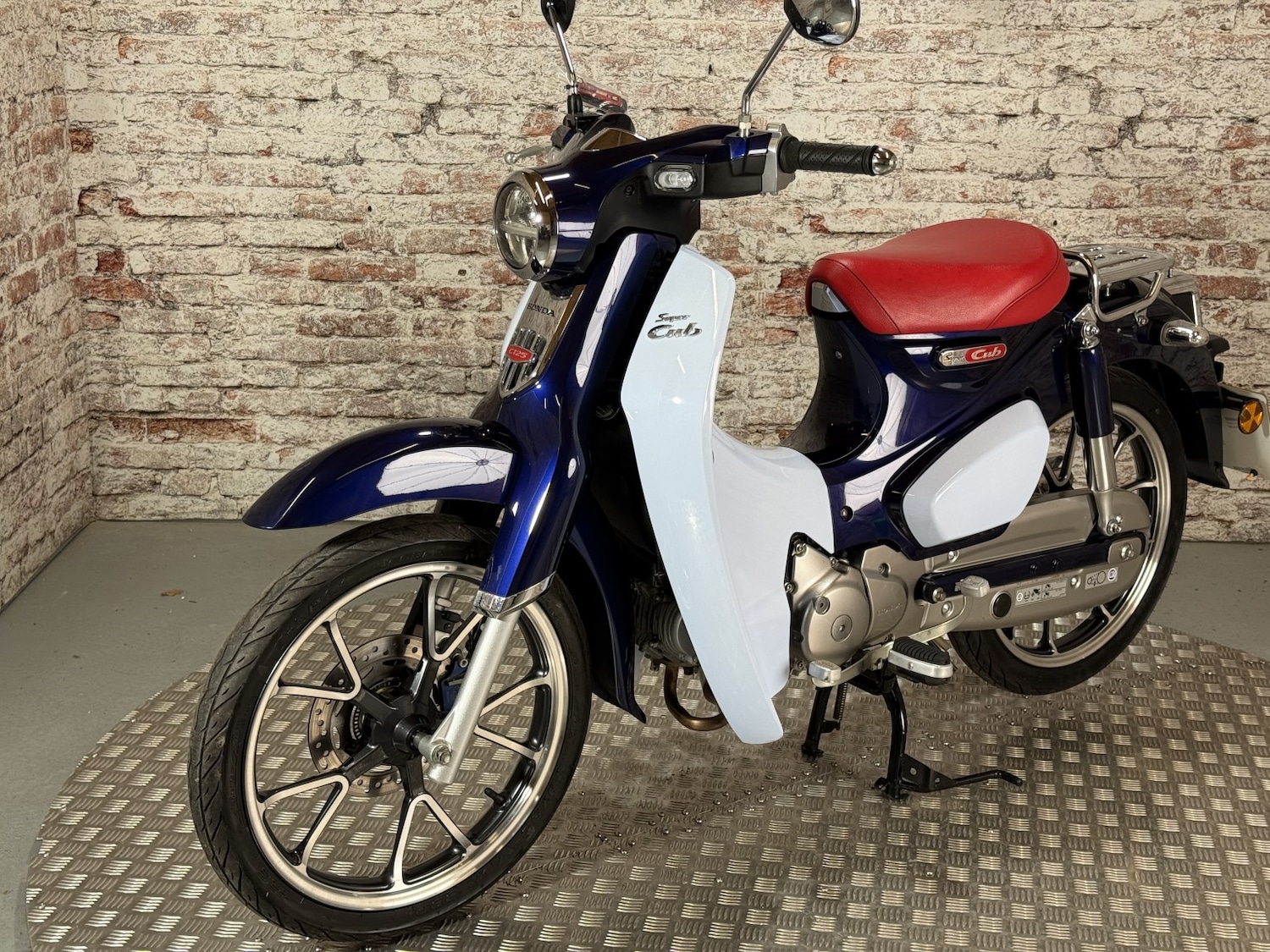 Used Honda SUPER CUB C125 2018 for sale - 78281000: Photo 25