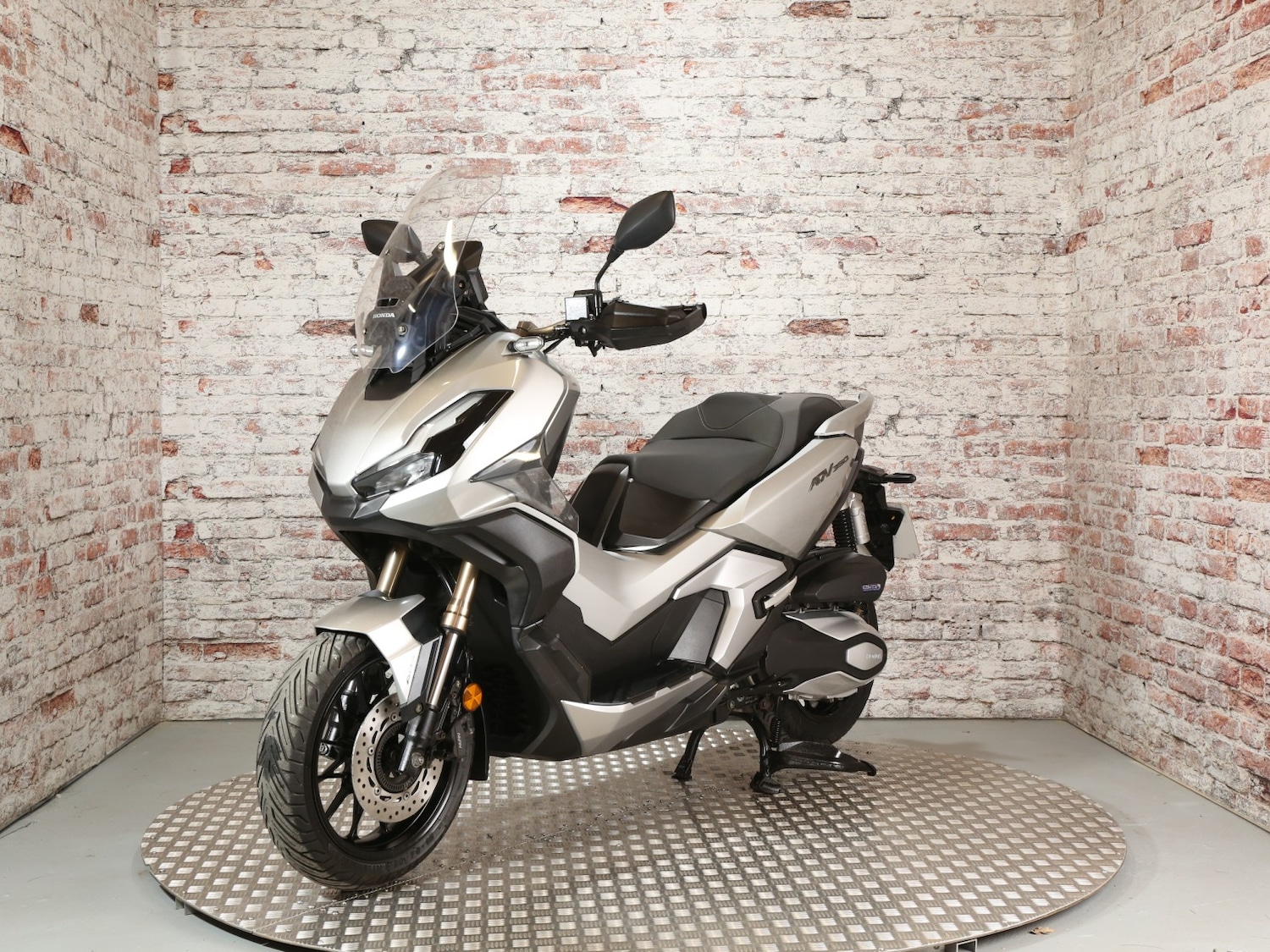 Honda ADV
