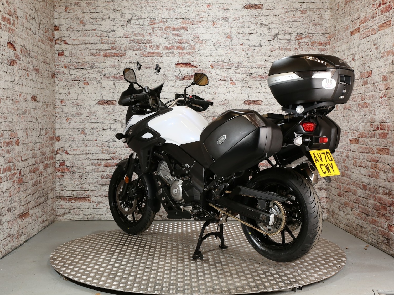 Suzuki V-STROM 650