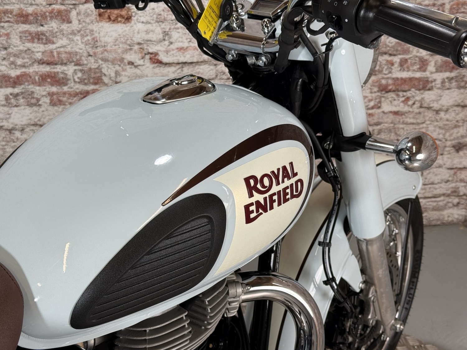 Royal Enfield CLASSIC