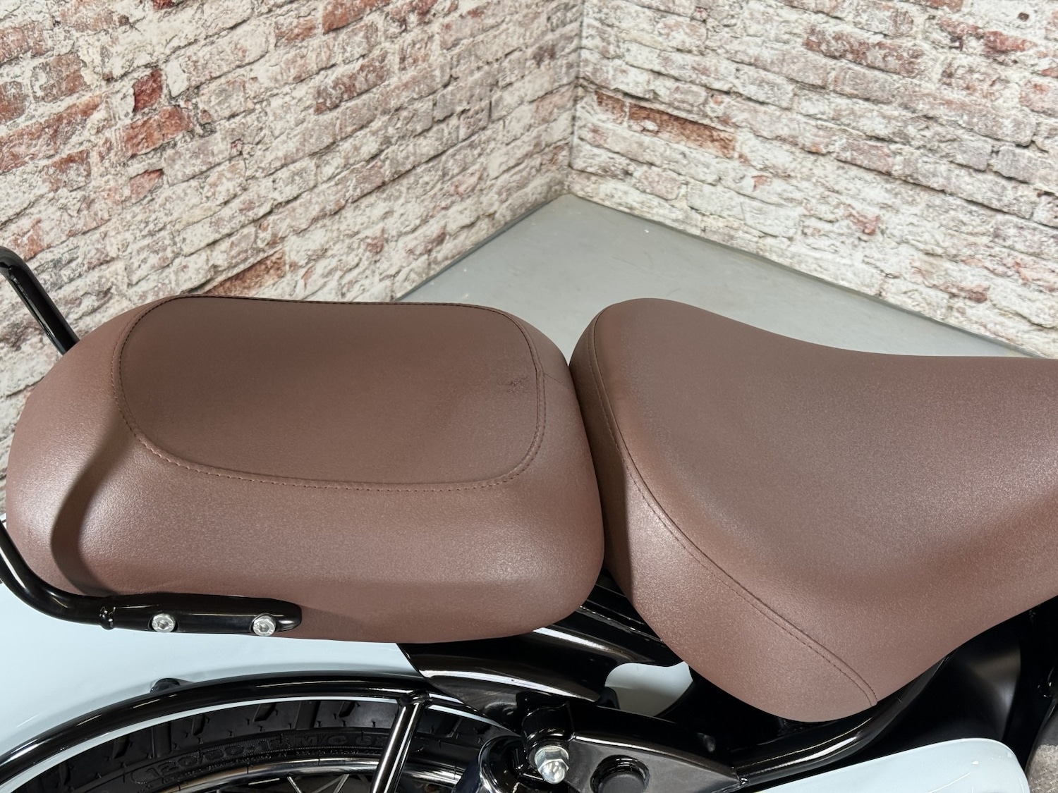 Royal Enfield CLASSIC