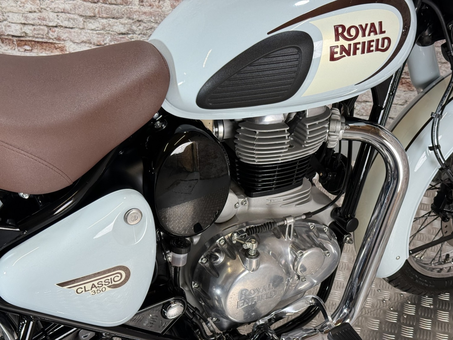 Royal Enfield CLASSIC