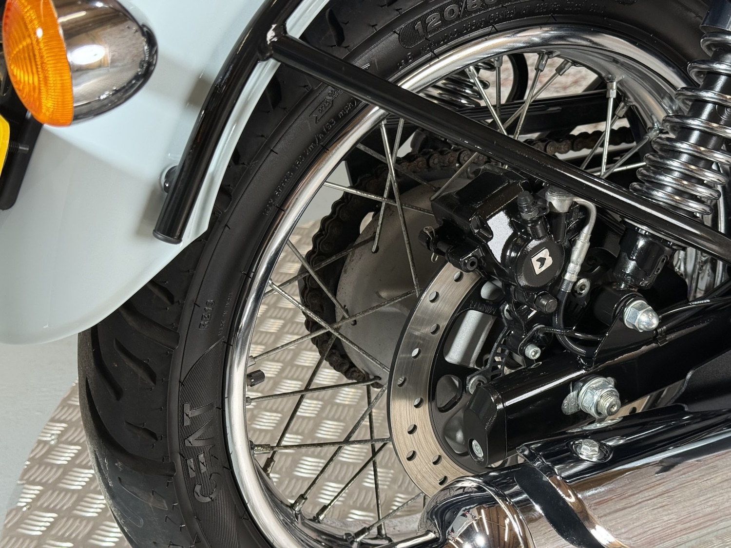 Royal Enfield CLASSIC