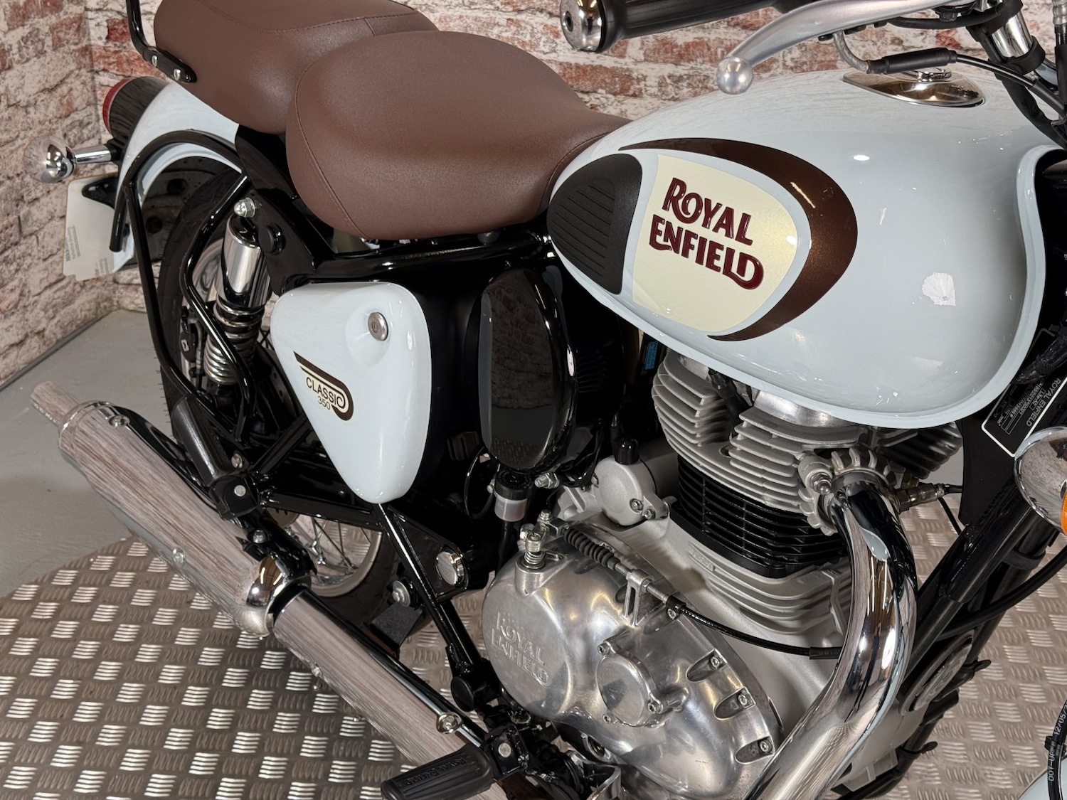 Royal Enfield CLASSIC