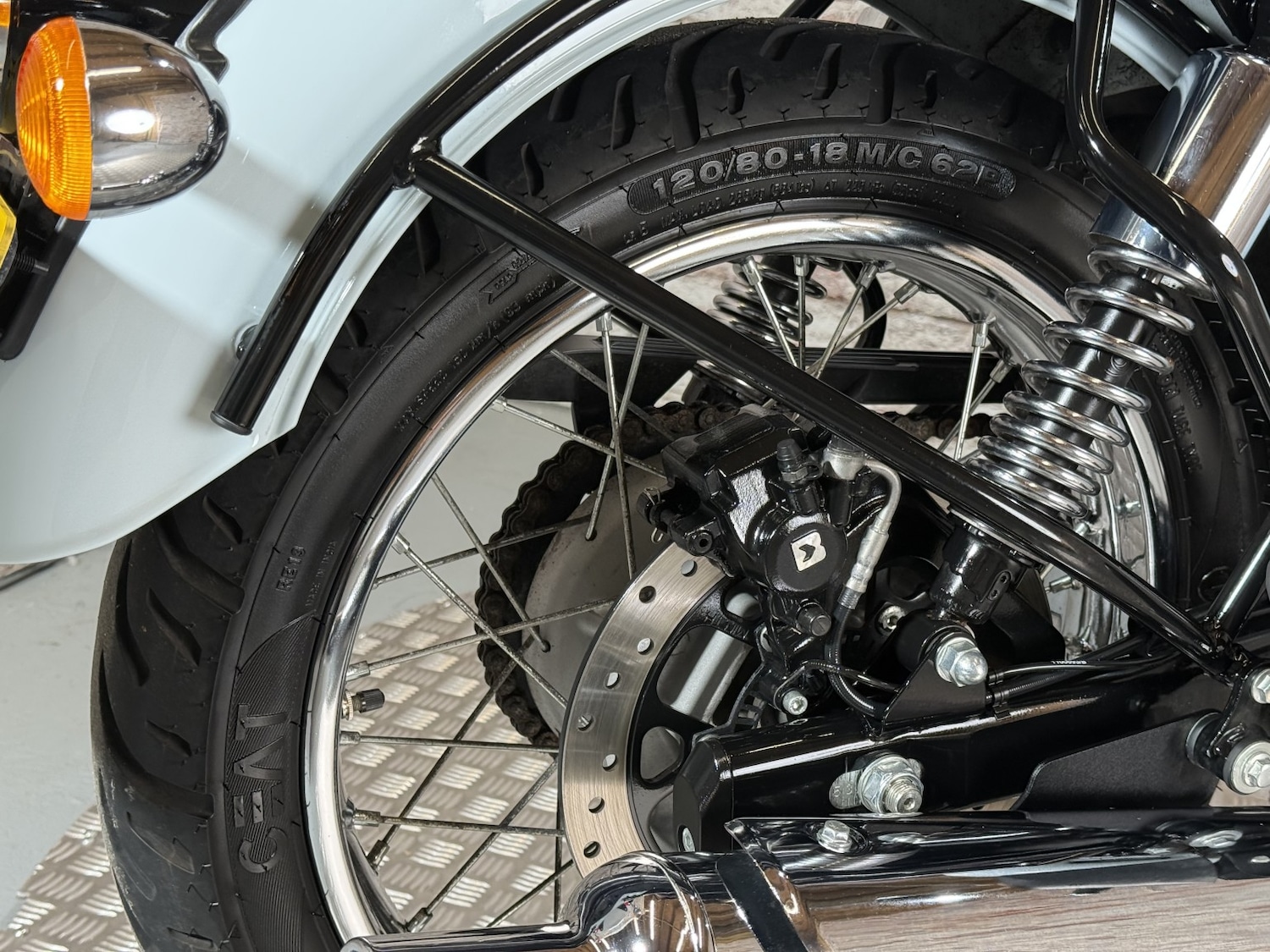 Royal Enfield CLASSIC