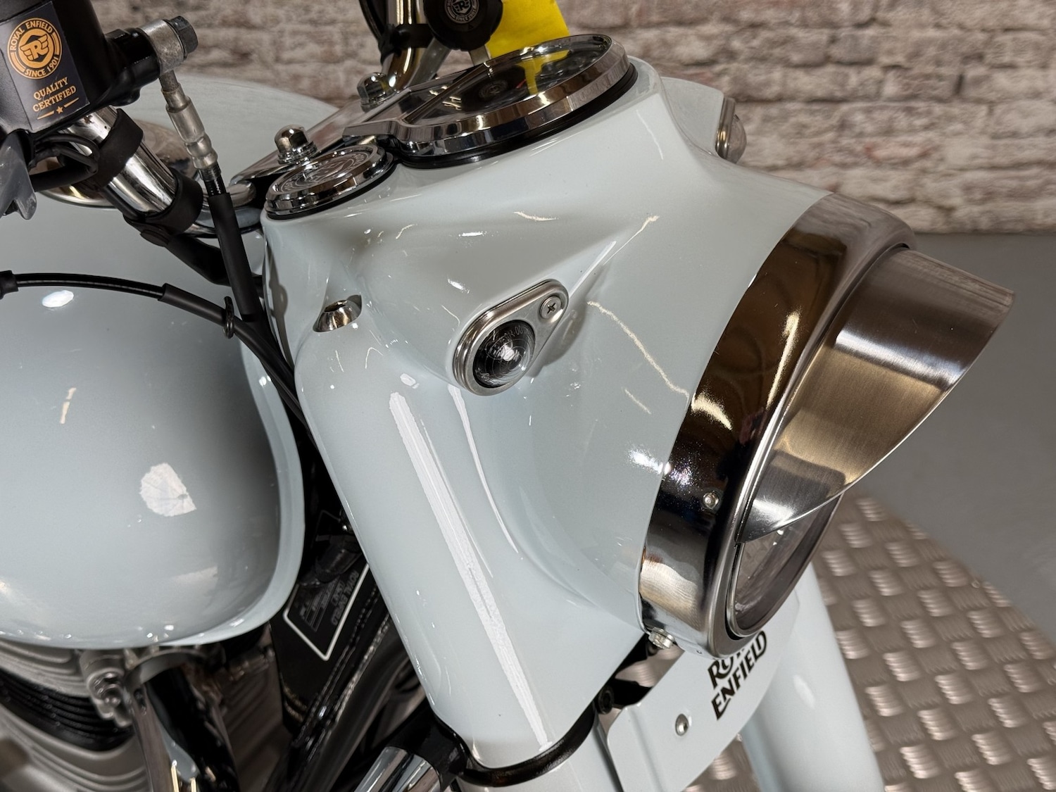 Royal Enfield CLASSIC