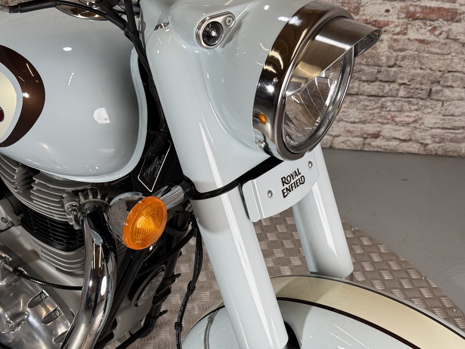 Royal Enfield CLASSIC