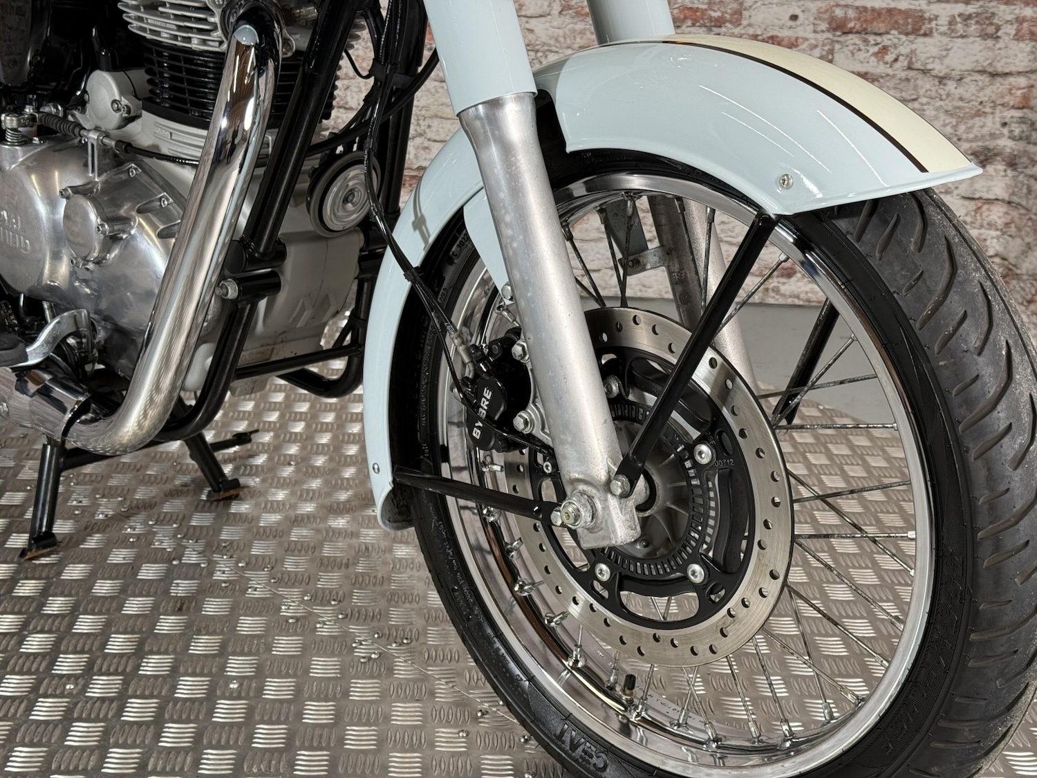 Royal Enfield CLASSIC