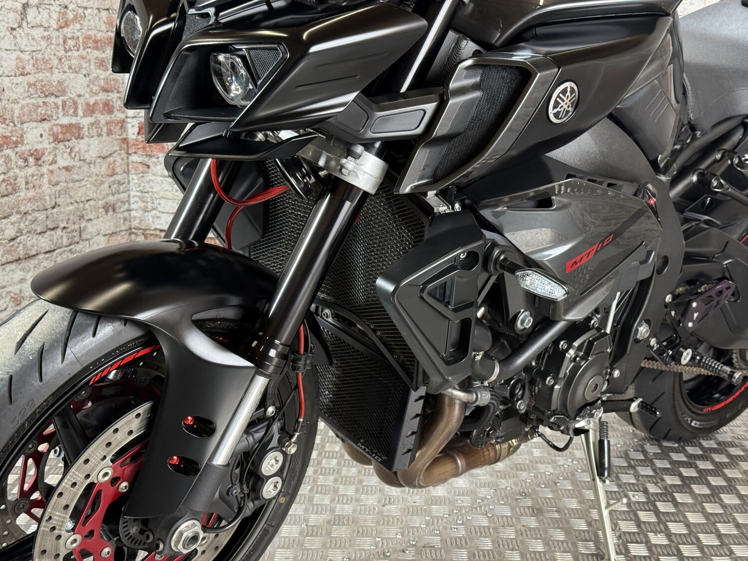 Yamaha MT-10