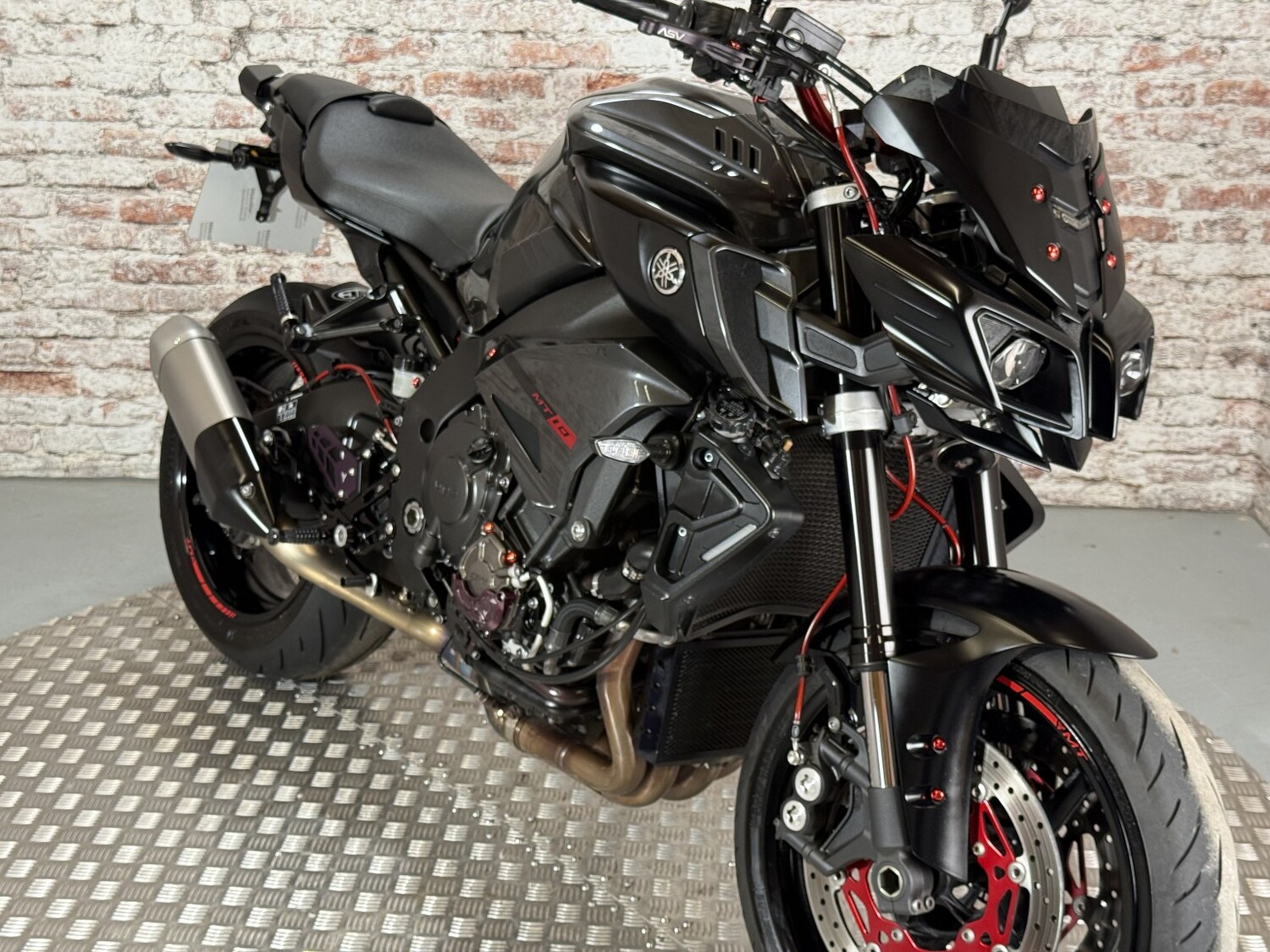 Yamaha MT-10