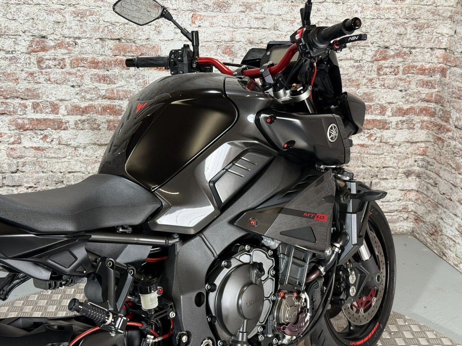 Yamaha MT-10