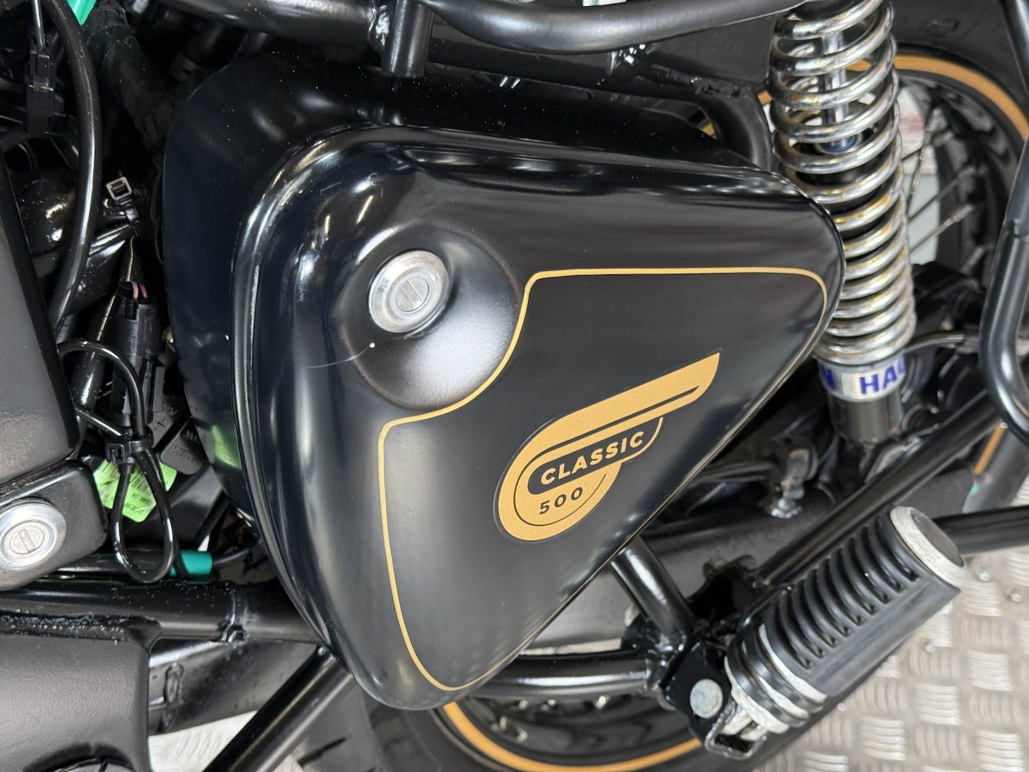 Royal Enfield BULLET