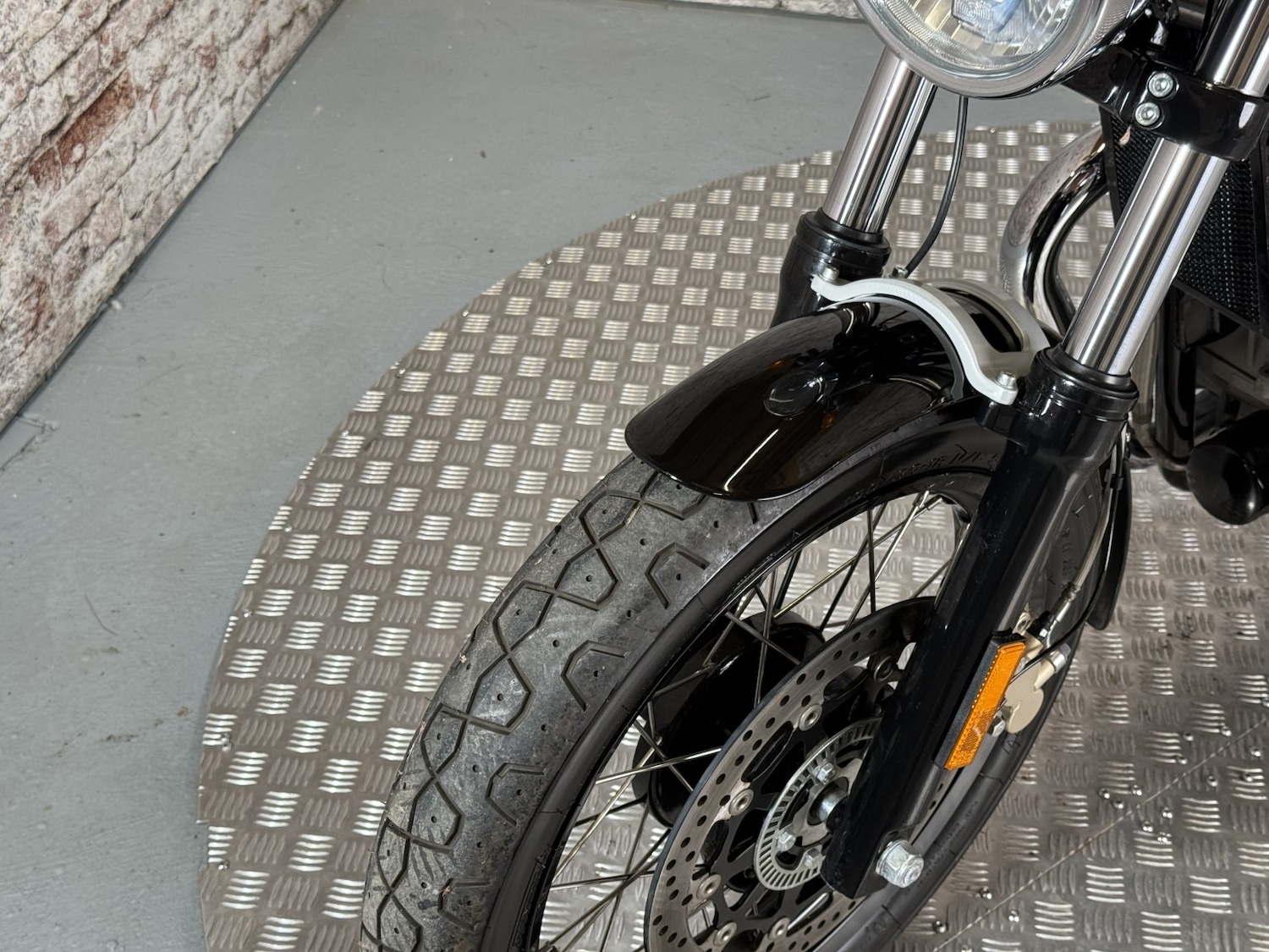 Royal Enfield INTERCEPTOR 650