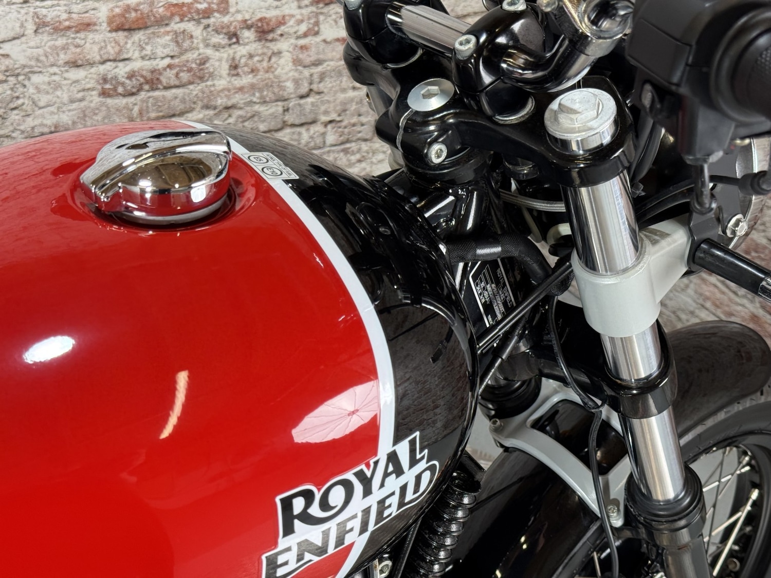 Royal Enfield INTERCEPTOR 650