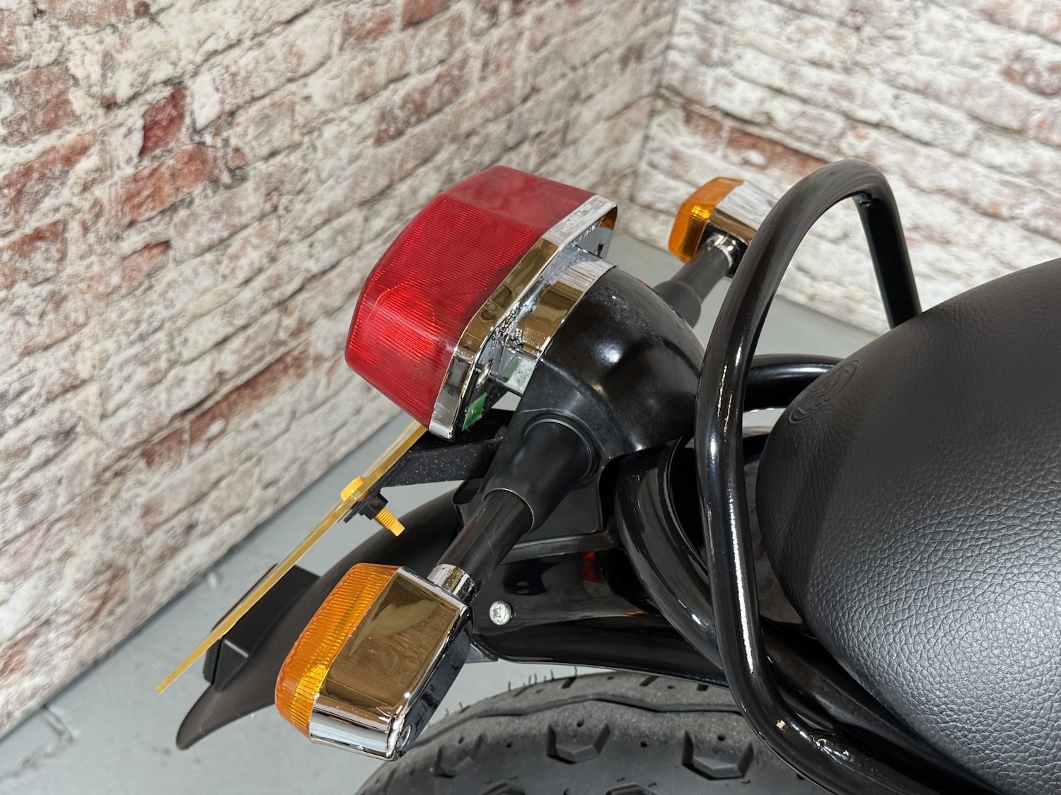 Royal Enfield INTERCEPTOR 650