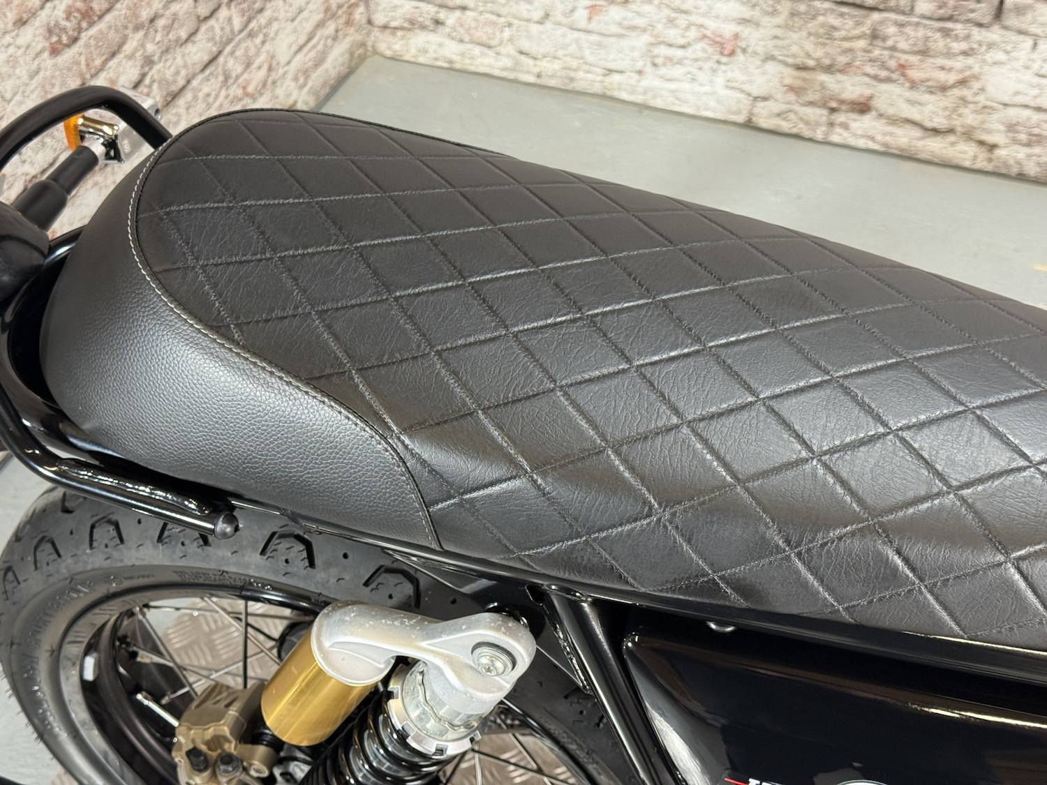 Royal Enfield INTERCEPTOR 650