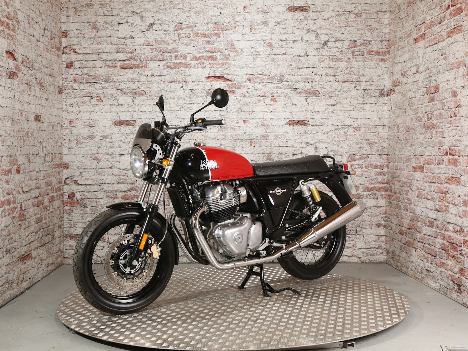 Royal Enfield INTERCEPTOR 650