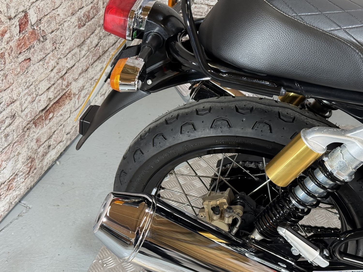 Royal Enfield INTERCEPTOR 650