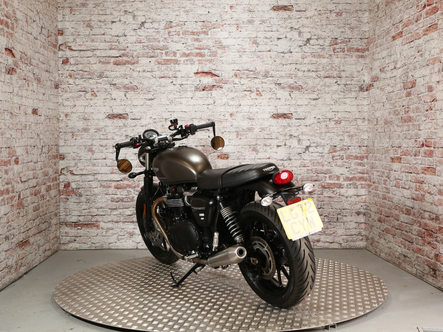 Triumph SPEED TWIN 900
