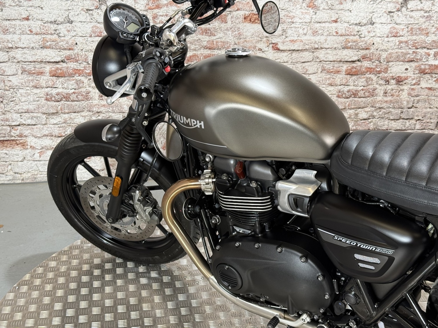 Triumph SPEED TWIN 900