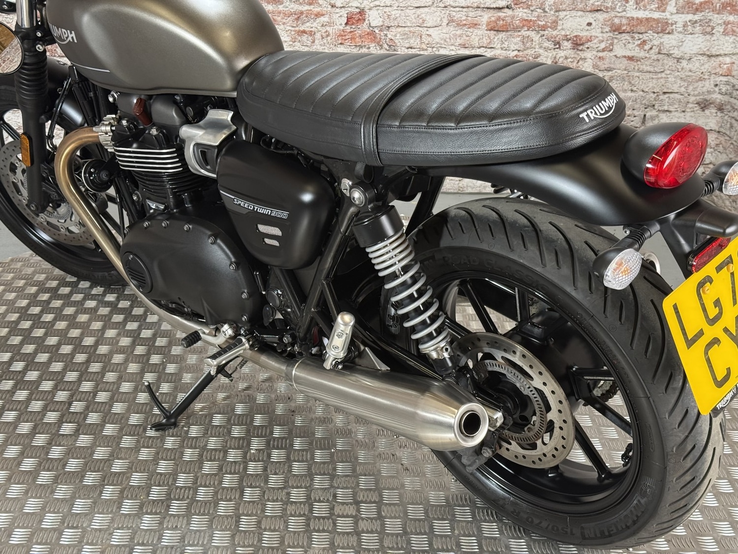 Triumph SPEED TWIN 900