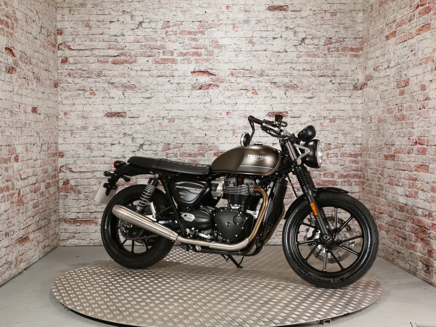 Triumph SPEED TWIN 900