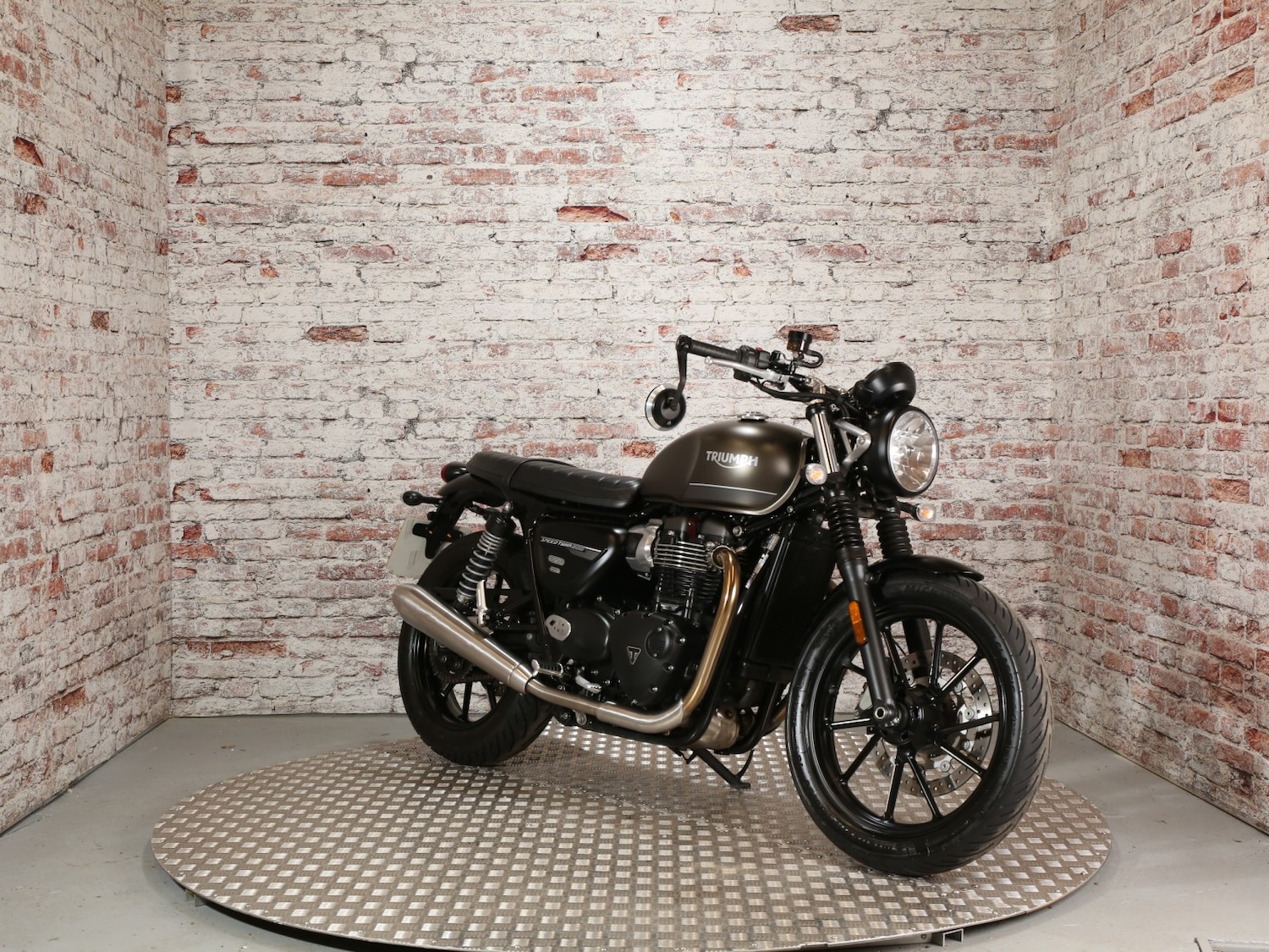 Triumph SPEED TWIN 900