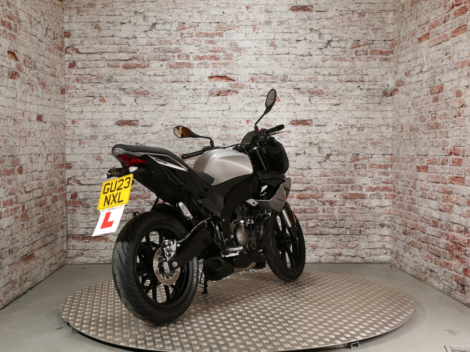 Used Aprilia Tuono 125 2023 for sale - 78445851: Photo 15