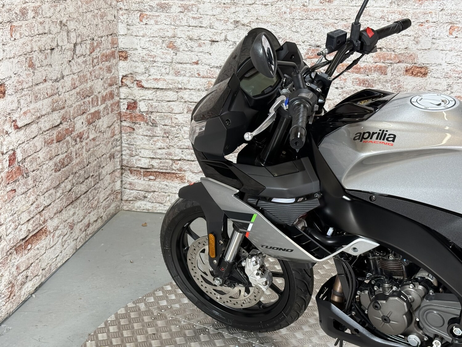 Used Aprilia Tuono 125 2023 for sale - 78445851: Photo 22
