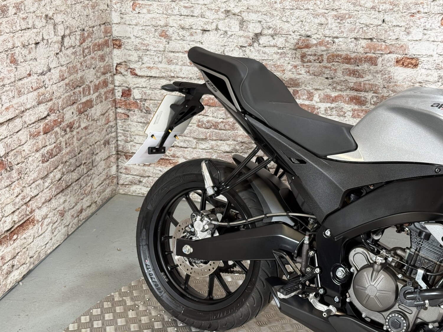 Used Aprilia Tuono 125 2023 for sale - 78445851: Photo 40