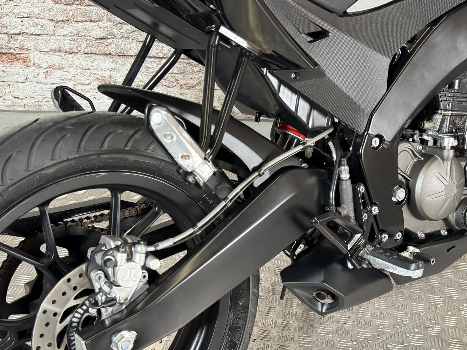 Used Aprilia Tuono 125 2023 for sale - 78445851: Photo 54