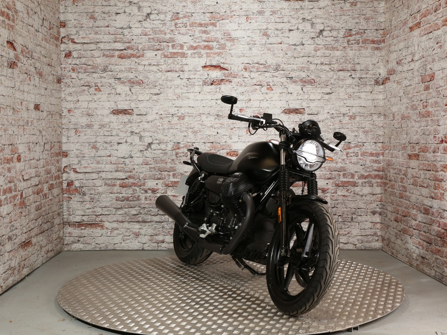 Used Moto Guzzi V7 III 2021 for sale - 78932286: Photo 9