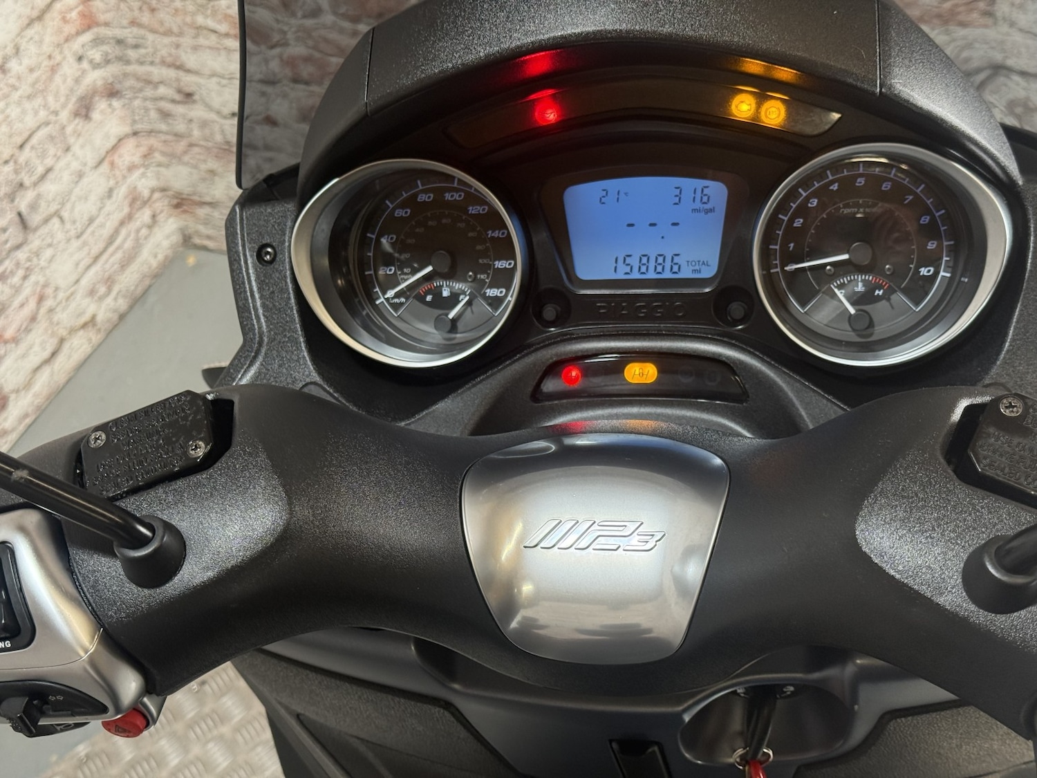 Used Piaggio MP3 300 2021 for sale - 78813399: Photo 24